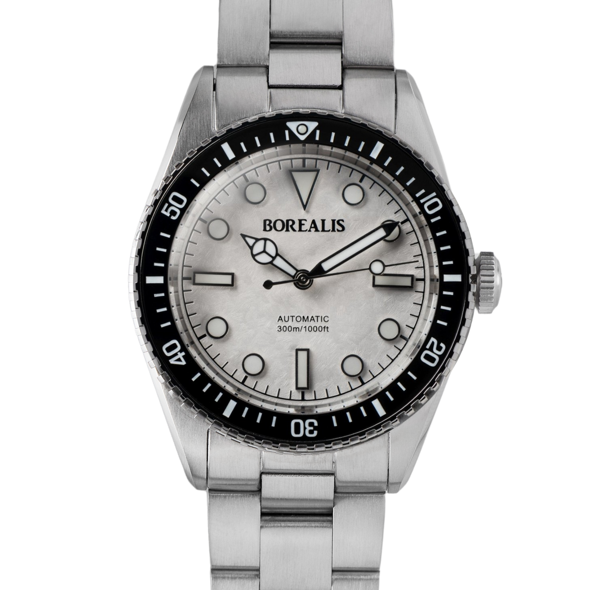 Pré-commande Borealis Bull Shark V2 cadran blanc aiguilles Mercedes sans date lunette en céramique noire BBSV2AE